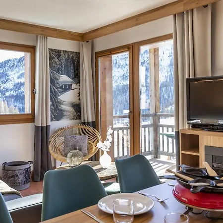 Apartmanhotel Club Mmv Le Hameau Des Airelles ****